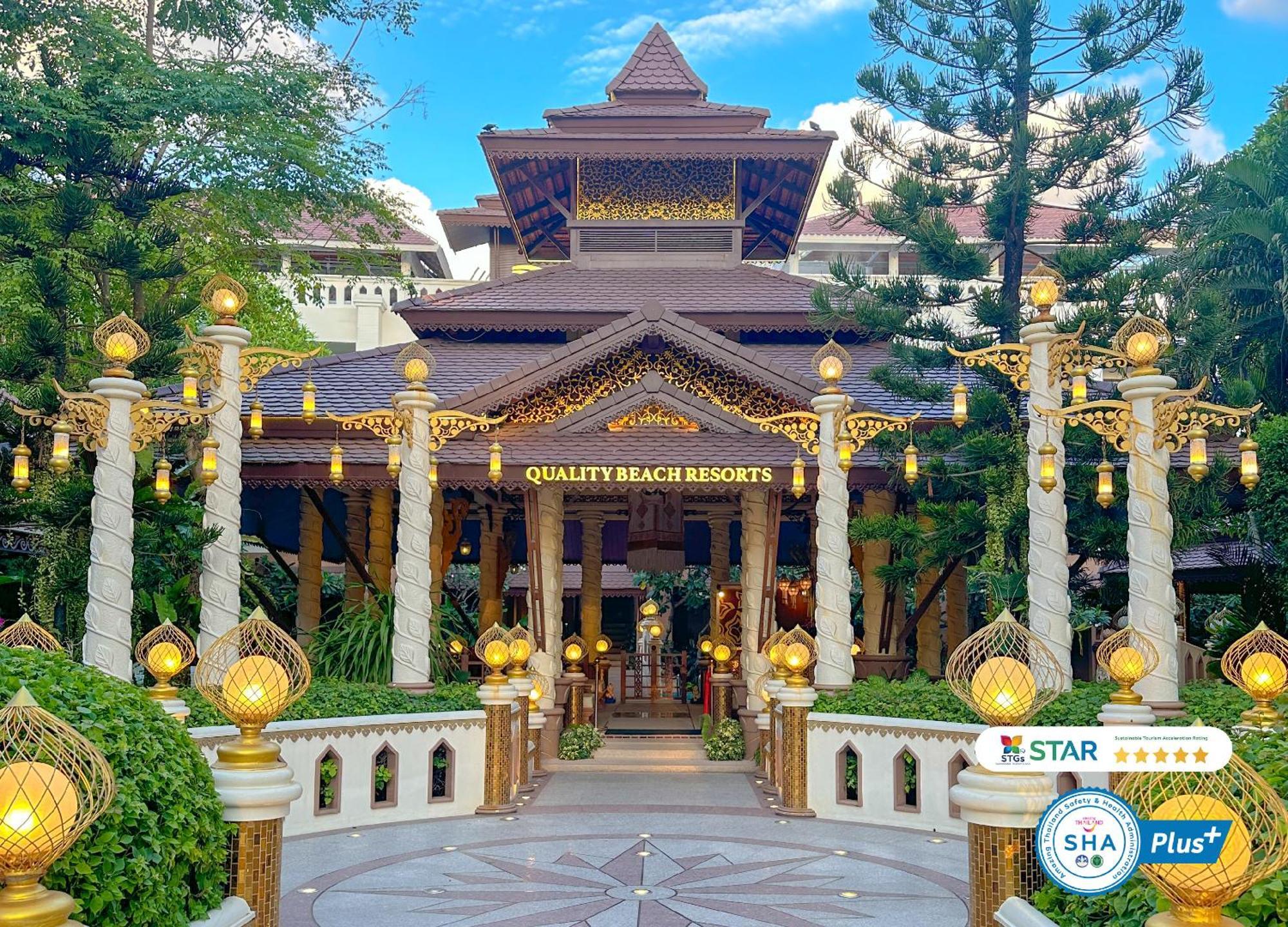Clarian Hotel Beach Patong Esterno foto